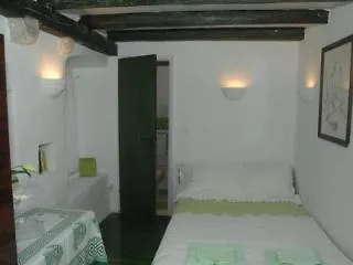 Artemida Hotel